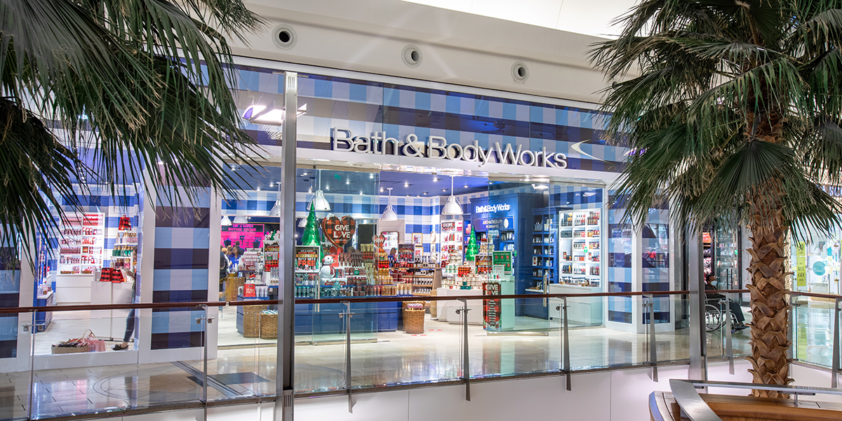 Bath and Body Storefront